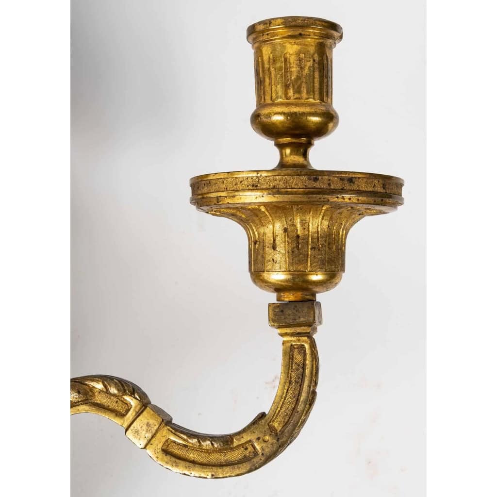 Paire d’appliques d’époque Louis XVI (1774 – 1793). | Biron Paire d'appliques d'époque Louis XVI (1774 - 1793).