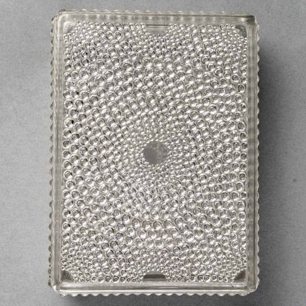 Boîte « Laurens » verre blanc de René LALIQUE | Biron Boîte "Laurens" verre blanc de René LALIQUE