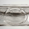 Flacon « Méplat Deux Figurines avec Bouchon Figurine » verre blanc patiné gris de René LALIQUE | Biron Flacon "Méplat Deux Figurines avec Bouchon Figurine" verre blanc patiné gris de René LALIQUE