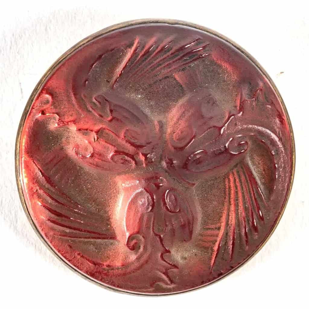 Broche « Poissons » verre blanc patiné gris sur clinquant rose de René LALIQUE | Biron |||||