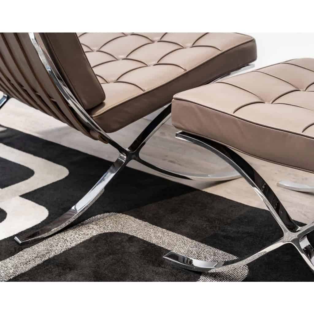 Chauffeuse & Ottoman « Barcelona » – Knoll International – Ludwig MIES VAN DER ROHE | Biron Chauffeuse & Ottoman "Barcelona" - Knoll International - Ludwig MIES VAN DER ROHE