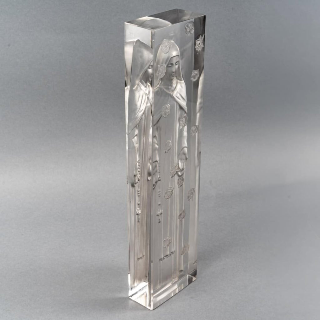 Statuette « Sainte Thérèse de l’Enfant Jésus » verre blanc de René LALIQUE | Biron Statuette "Sainte Thérèse de l'Enfant Jésus" verre blanc de René LALIQUE