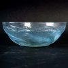 Coupe « Chiens » verre opalescent patiné bleu de René LALIQUE | Biron Coupe "Chiens" verre opalescent patiné bleu de René LALIQUE