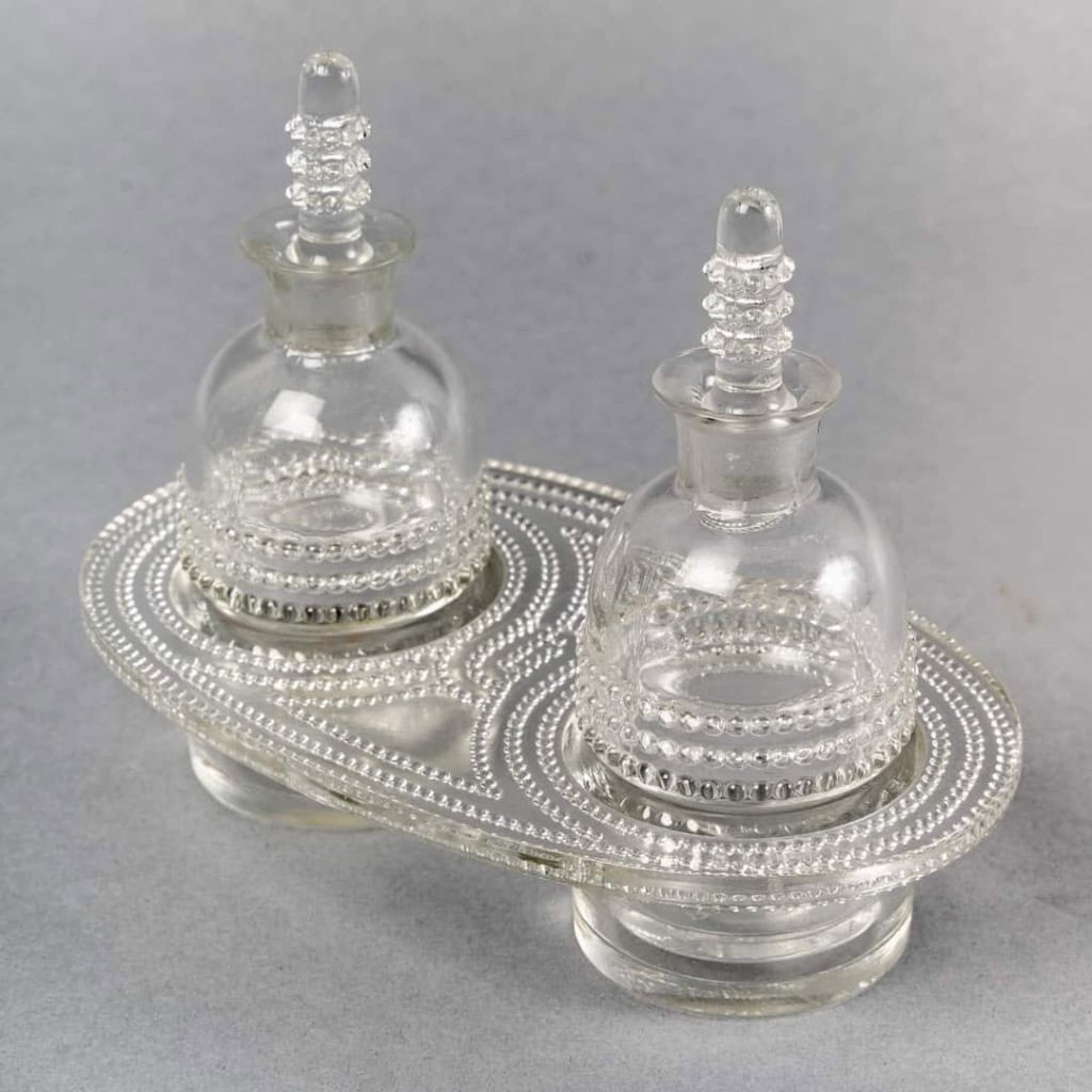 Huilier-Vinaigrier « Nippon » verre blanc de René LALIQUE | Biron ||||||