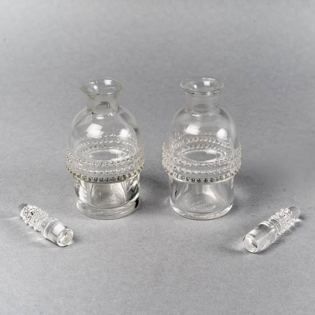 Huilier-Vinaigrier « Nippon » verre blanc de René LALIQUE | Biron Huilier-Vinaigrier "Nippon" verre blanc de René LALIQUE