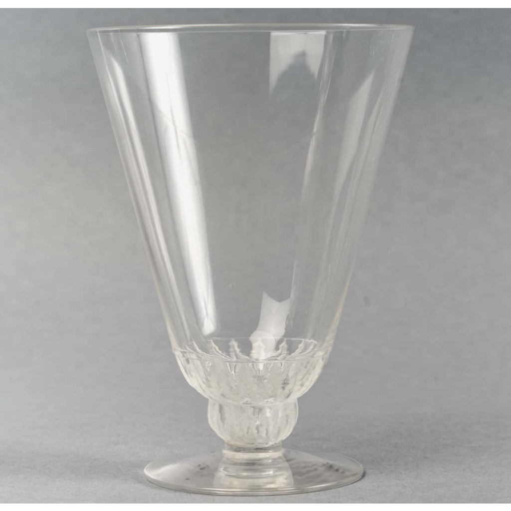 Service de Verres « Champigny » verre blanc de René LALIQUE – 30 Pièces | Biron Service de Verres "Champigny" verre blanc de René LALIQUE - 30 Pièces