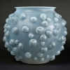 Vase « Palissy » verre opalescent double couche patiné bleu de René LALIQUE | Biron |||||||