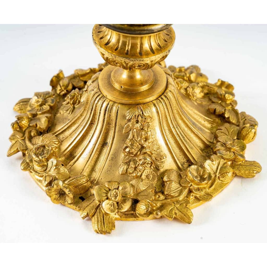 Paire de coupes en opaline vert et base en bronze doré fin XIXème siècle | Biron Paire de coupes en opaline vert et base en bronze doré fin XIXème siècle