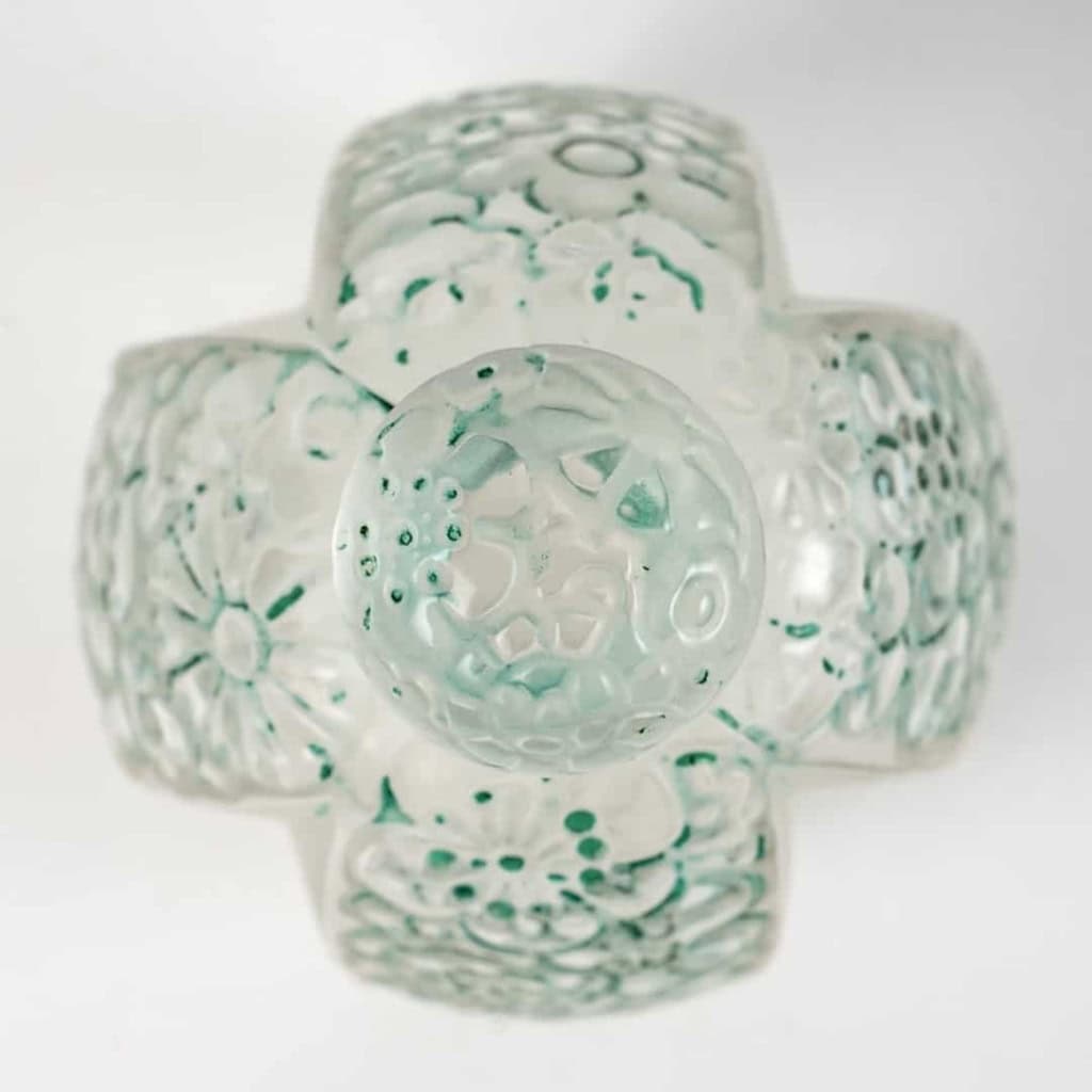 Flacon « Toutes les Fleurs » verre blanc patiné vert de René LALIQUE | Biron Flacon "Toutes les Fleurs" verre blanc patiné vert de René LALIQUE