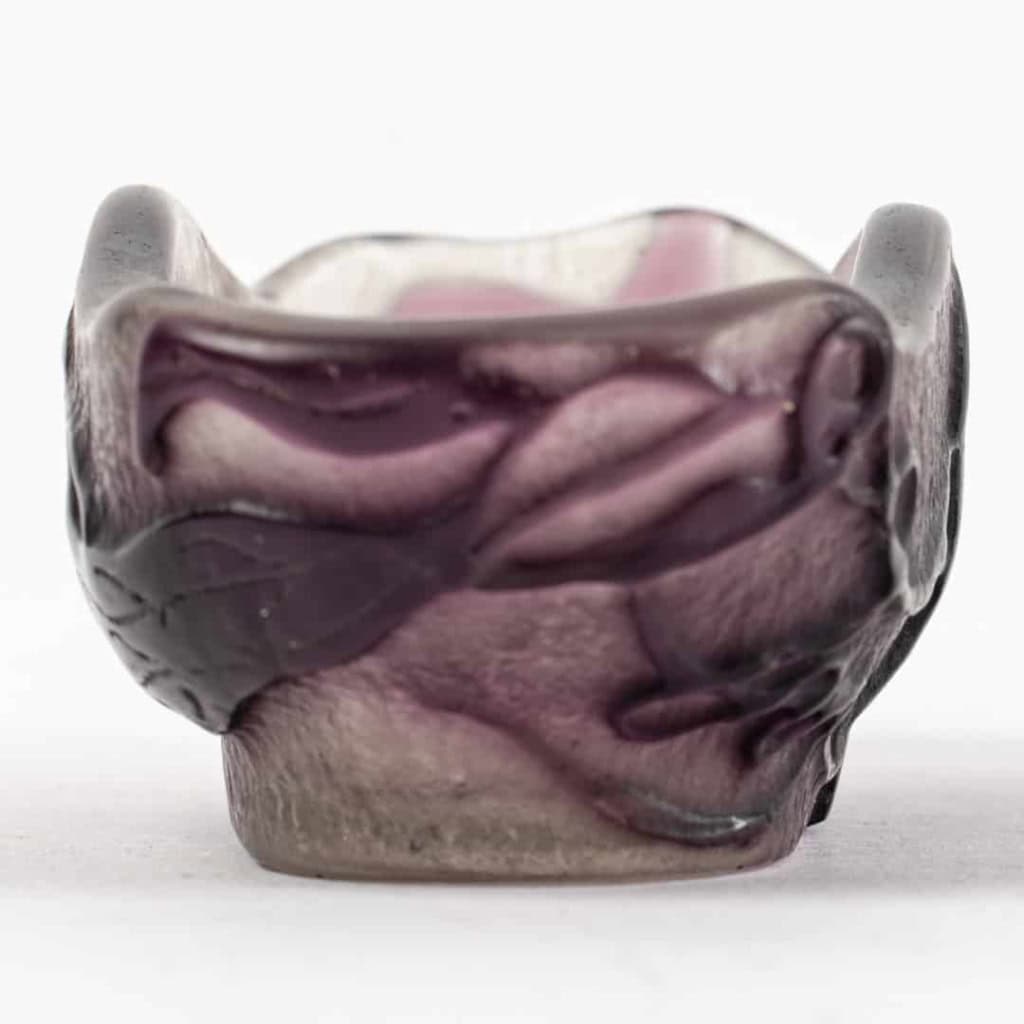 Coupe Vide-Poche « Clématites » verre multicouche dégagé l’acide violet et blanc d’Emile GALLE | Biron Coupe Vide-Poche "Clématites" verre multicouche dégagé l'acide violet et blanc d'Emile GALLE