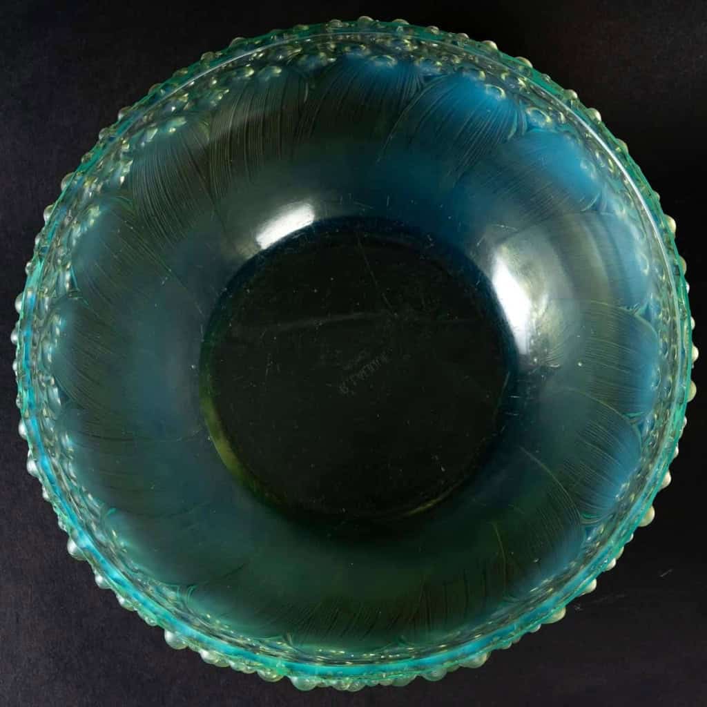 R.LALIQUE : Coupe « Muguet » 1931 | Biron R.LALIQUE : Coupe « Muguet » 1931
