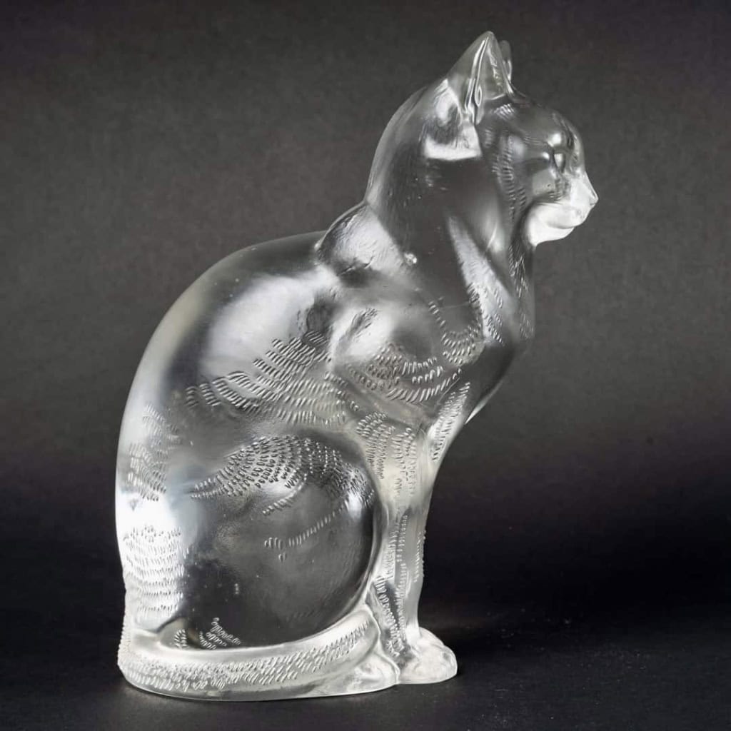 Statuette « Chat Assis » verre blanc de René LALIQUE | Biron Statuette "Chat Assis" verre blanc de René LALIQUE