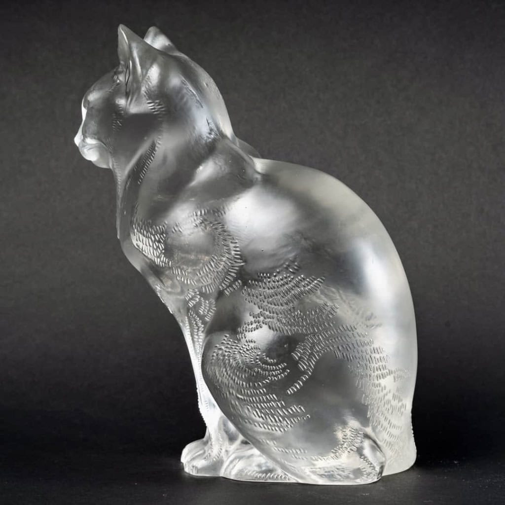 Statuette « Chat Assis » verre blanc de René LALIQUE | Biron Statuette "Chat Assis" verre blanc de René LALIQUE