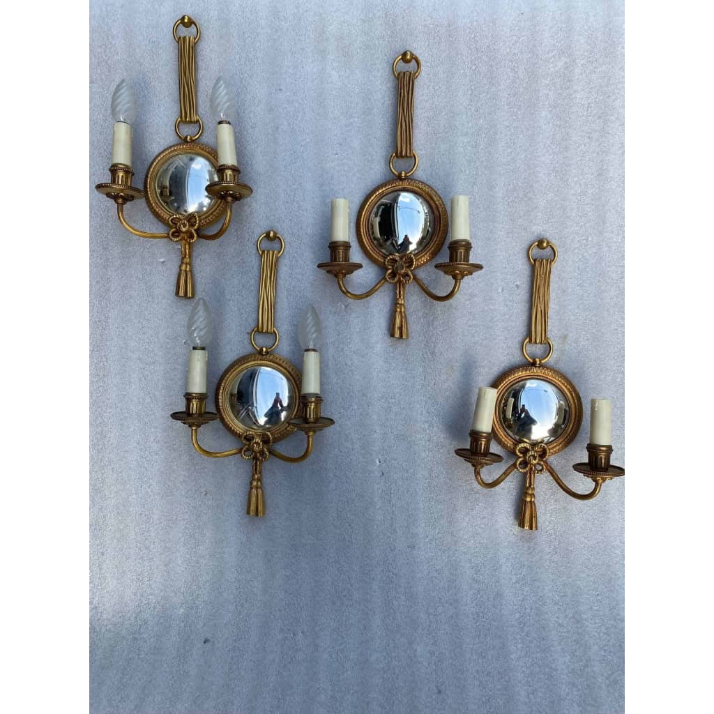 1950/70′ Série De 4 Appliques en Bronze Doré Avec Miroir Convexe Signée Petitot | Biron |||||||||||||||