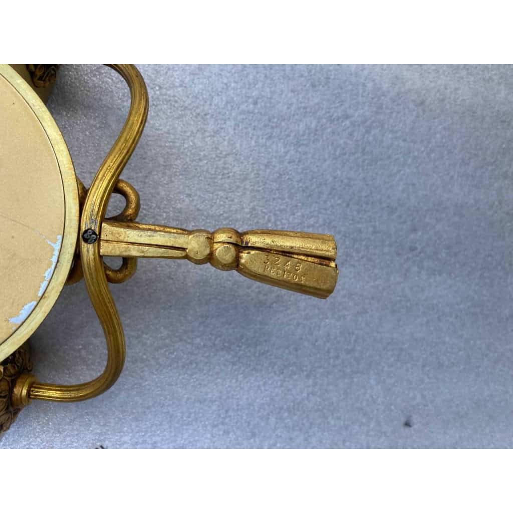 1950/70′ Série De 4 Appliques en Bronze Doré Avec Miroir Convexe Signée Petitot | Biron 1950/70′ Série De 4 Appliques en Bronze Doré Avec Miroir Convexe Signée Petitot