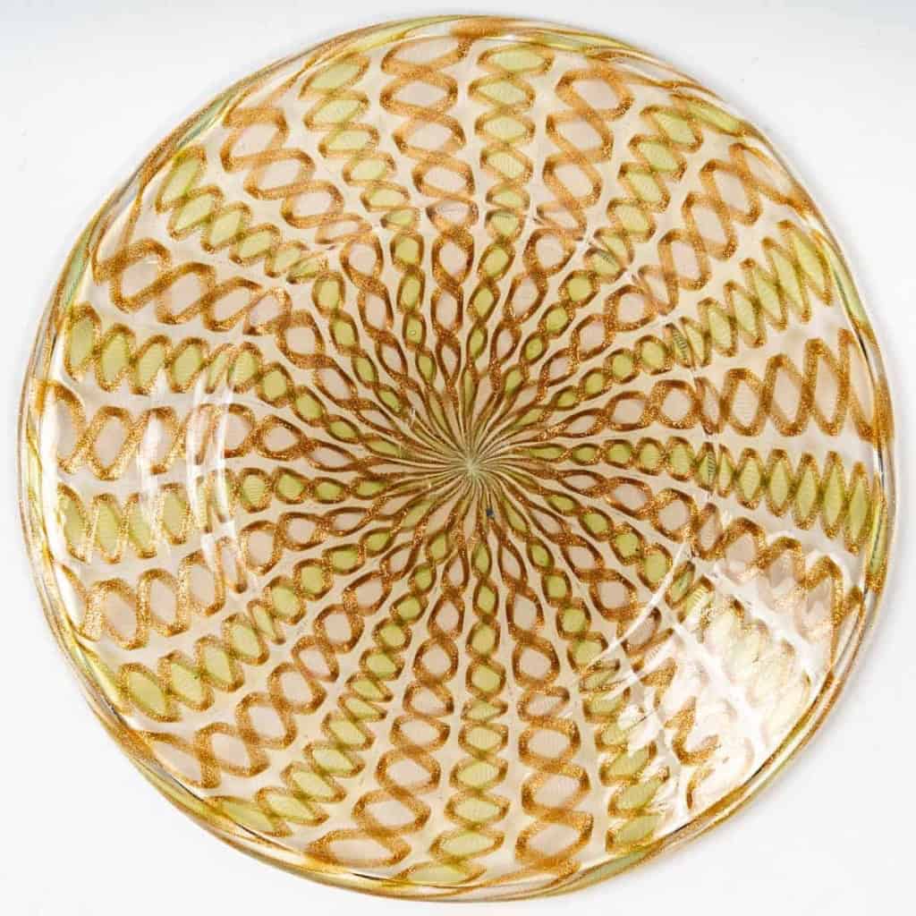 8 Assiettes à filigrannes, Versailles XIXème siècle