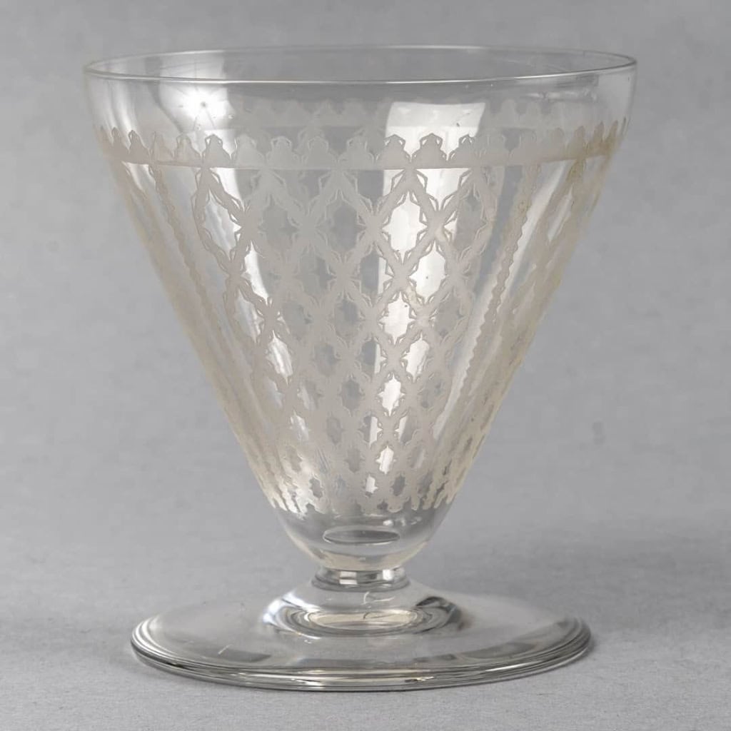 Service « Alhambra » cristal gravé de BACCARAT – 50 pièces 8