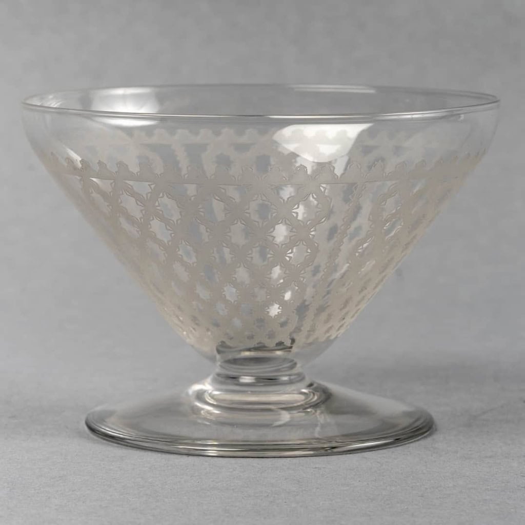 Service « Alhambra » cristal gravé de BACCARAT – 50 pièces 9