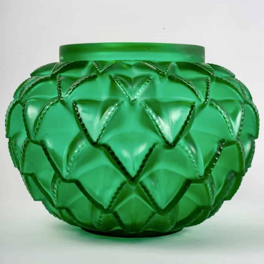 Vase « Languedoc » verre vert émeraude de René LALIQUE | Biron |||||||