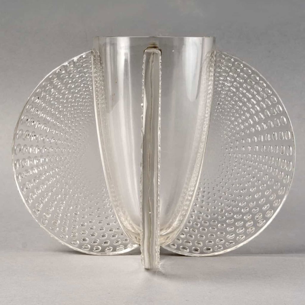 Vase « Orly » verre blanc de René LALIQUE | Biron Vase « Orly » verre blanc de René LALIQUE