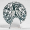 Cachet « Perruches » verre blanc patiné bleu de René LALIQUE | Biron Cachet "Perruches" verre blanc patiné bleu de René LALIQUE