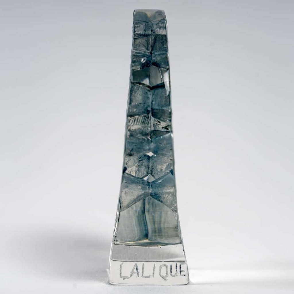Cachet « Perruches » verre blanc patiné bleu de René LALIQUE | Biron Cachet "Perruches" verre blanc patiné bleu de René LALIQUE