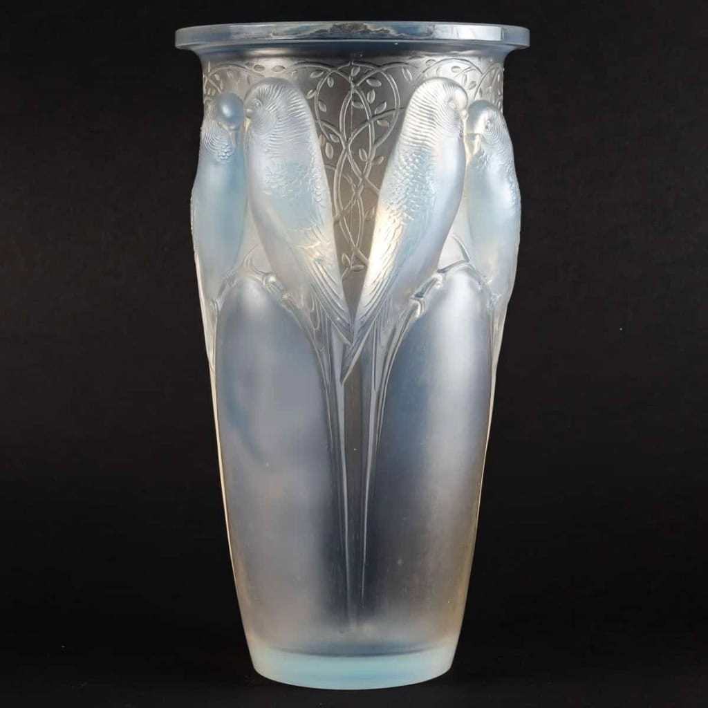 Vase « Ceylan » verre opalescent de René LALIQUE | Biron Vase "Ceylan" verre opalescent de René LALIQUE