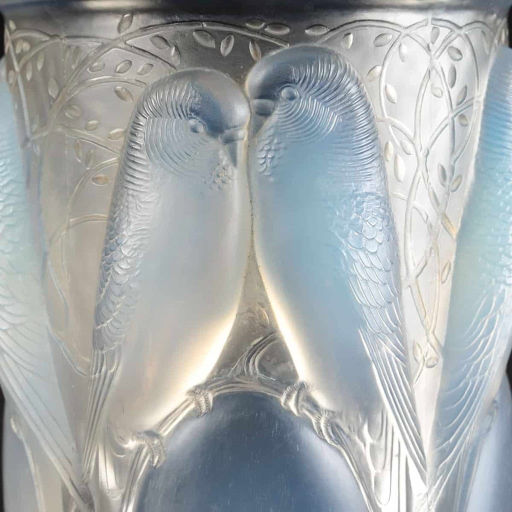 Vase « Ceylan » verre opalescent de René LALIQUE | Biron Vase "Ceylan" verre opalescent de René LALIQUE