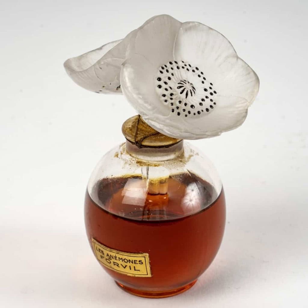 Flacon « Les Anémones » verre blanc émaillé noir de René LALIQUE pour Forvil | Biron ||||||