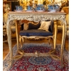 Table de salon en bois doré, Début XIXème siècle | Biron Table de salon en bois doré, Début XIXème siècle