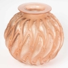 Vase « Marisa » verre blanc patiné corail de René LALIQUE | Biron Vase « Marisa » verre blanc patiné corail de René LALIQUE