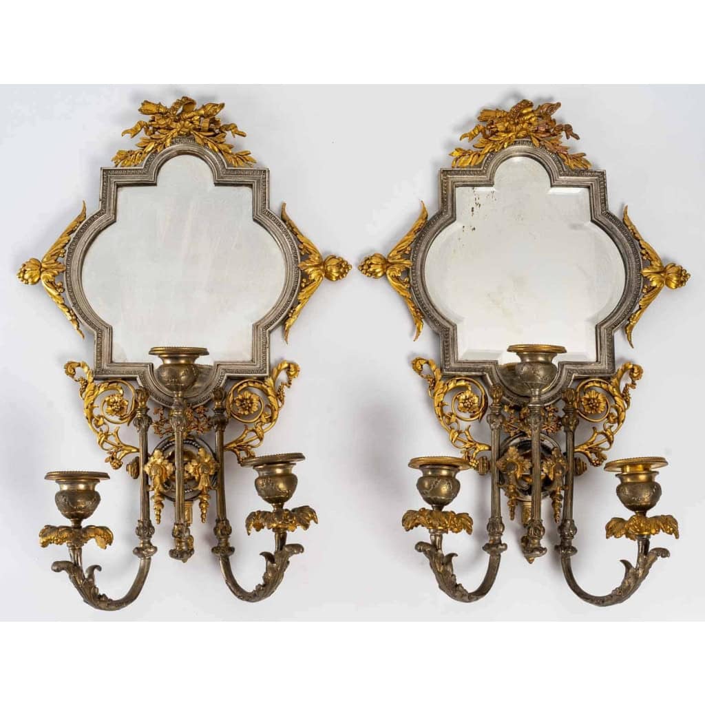 Paire d’appliques en bronze doré et argenté fin XIXème siècle | Biron |||||||||