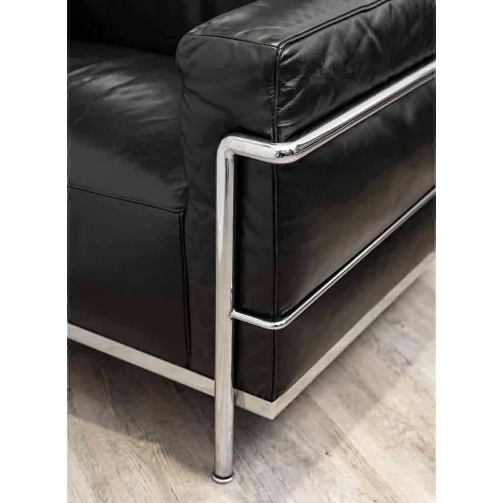 Fauteuil LC3 – Cassina – LE CORBUSIER, PERRIAND et JEANNET | Biron Fauteuil LC3 - Cassina - LE CORBUSIER, PERRIAND et JEANNET