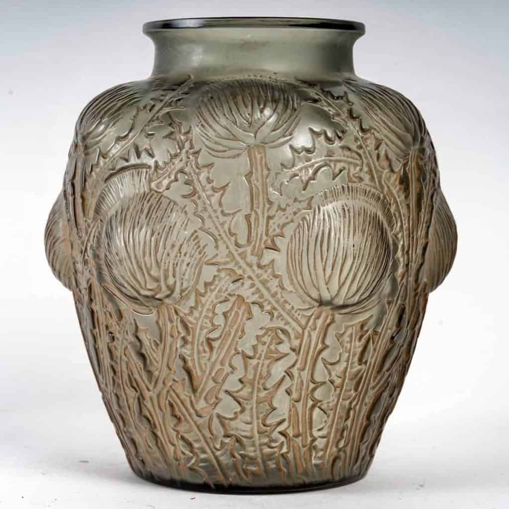 Vase « Domrémy » verre gris patiné rouge de René LALIQUE | Biron ||||||