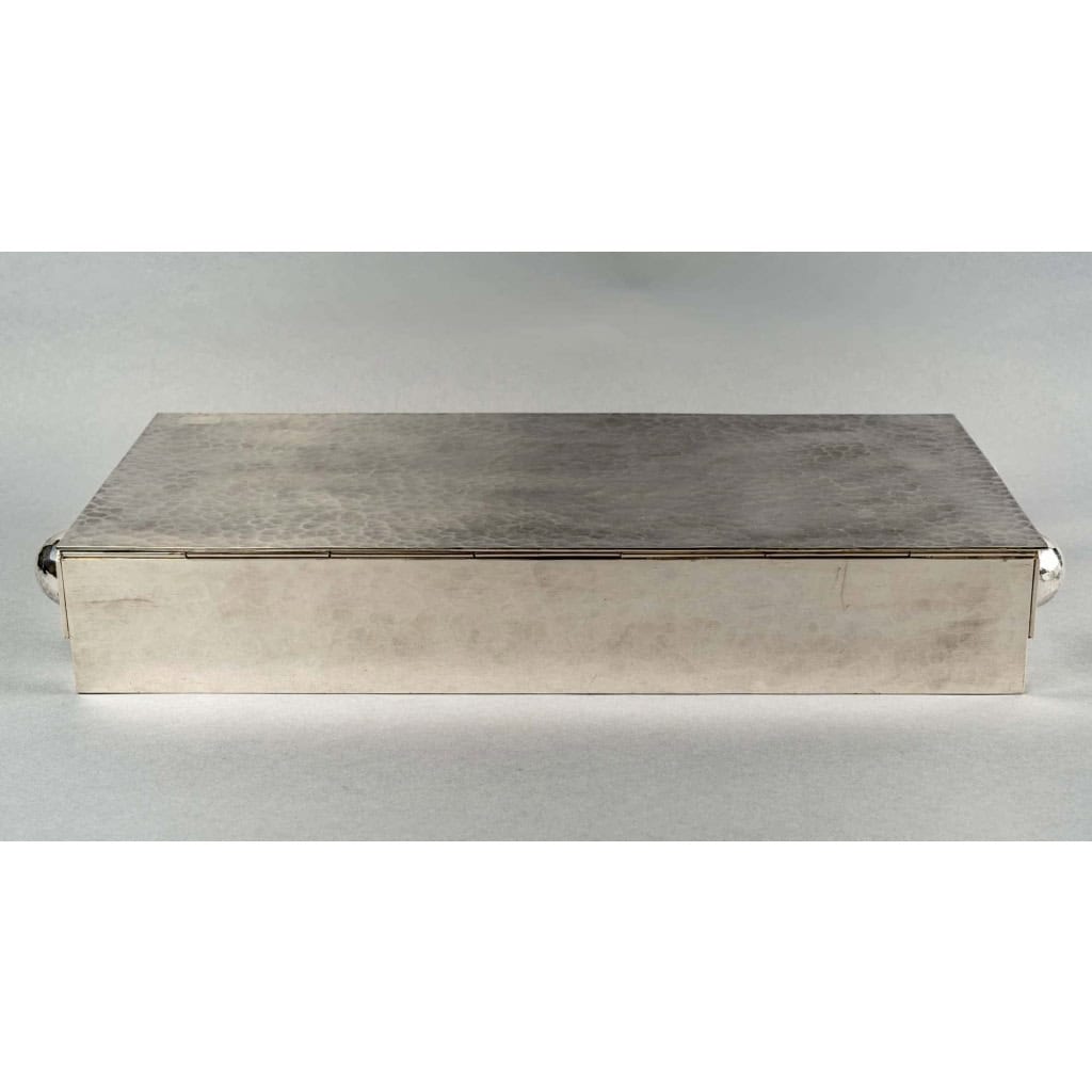 Boîte Coffret Moderniste métal argenté martelé de Jean DESPRES | Biron Boîte Coffret Moderniste métal argenté martelé de Jean DESPRES