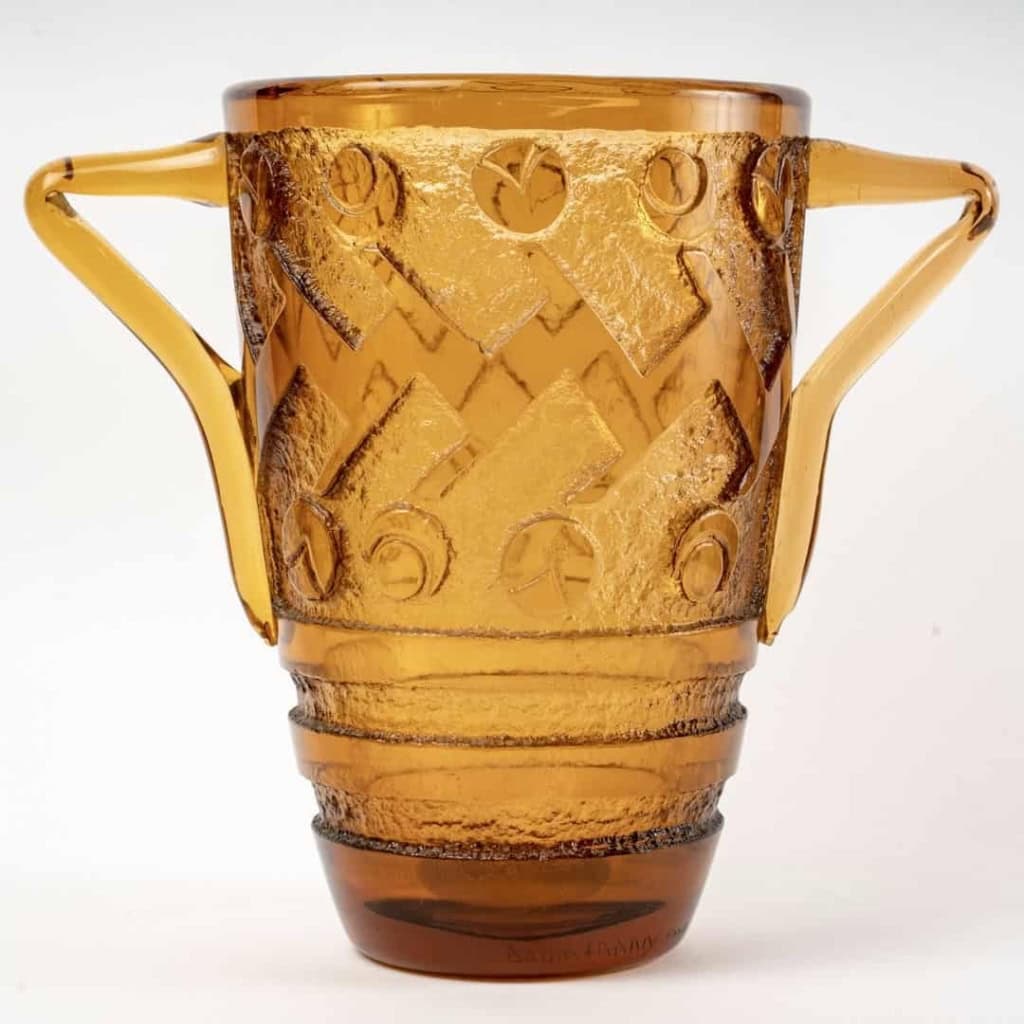  Vase Art-Déco à anses verre orange ambré dégagé à l’acide de DAUM | Biron ||||||||||||