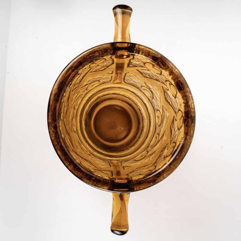  Vase Art-Déco à anses verre orange ambré dégagé à l’acide de DAUM | Biron  Vase Art-Déco à anses verre orange ambré dégagé à l’acide de DAUM
