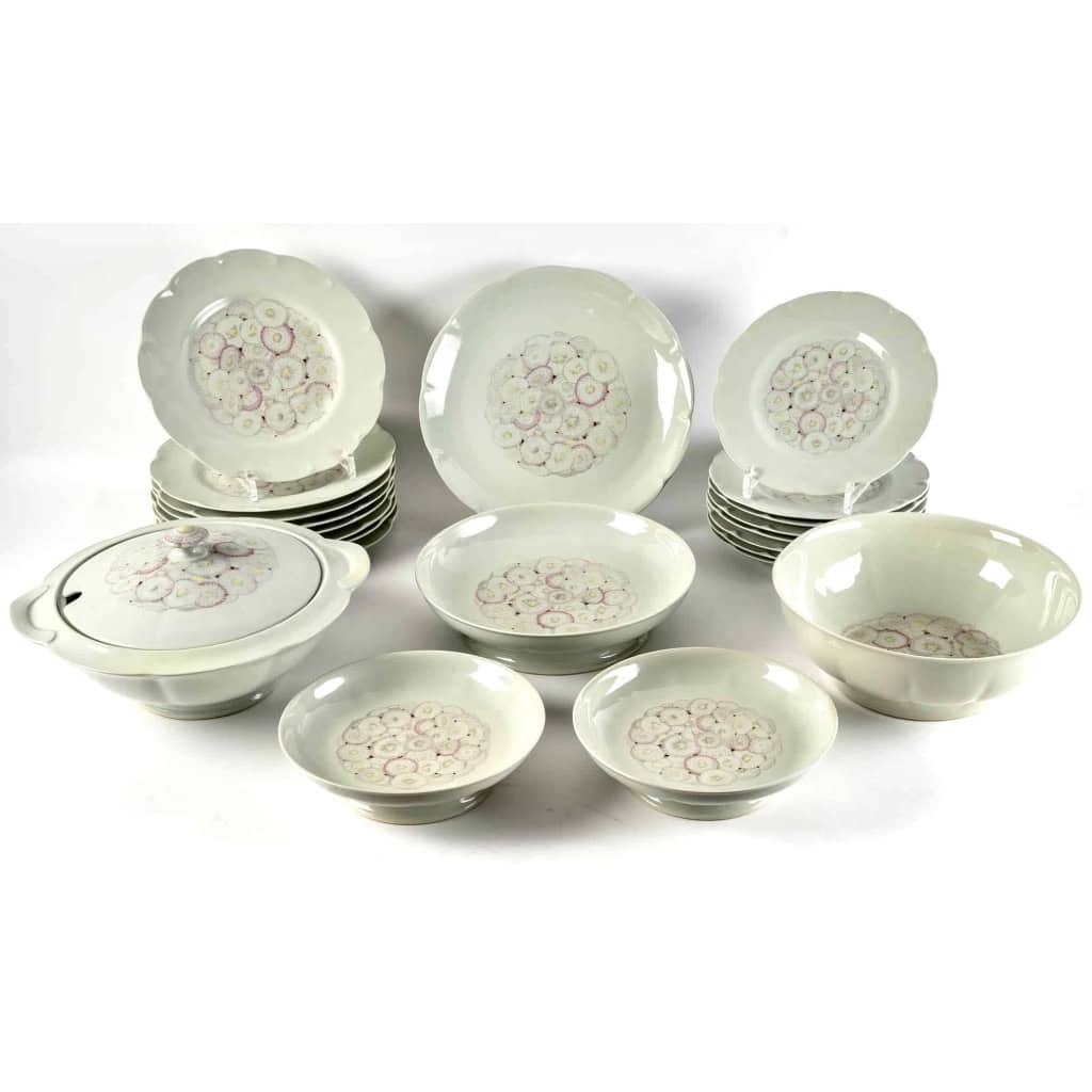 Service de Table « Pâquerettes » porcelaine céladon de Suzanne LALIQUE pour Haviland | Biron |||||||||||||||||||||