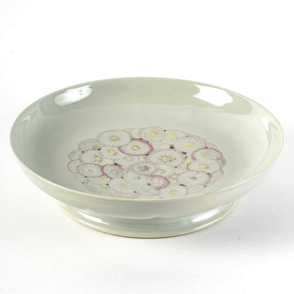 Service de Table « Pâquerettes » porcelaine céladon de Suzanne LALIQUE pour Haviland | Biron Service de Table "Pâquerettes" porcelaine céladon de Suzanne LALIQUE pour Haviland
