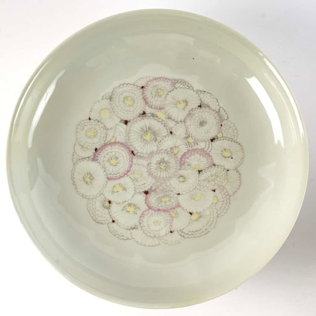 Service de Table « Pâquerettes » porcelaine céladon de Suzanne LALIQUE pour Haviland | Biron Service de Table "Pâquerettes" porcelaine céladon de Suzanne LALIQUE pour Haviland