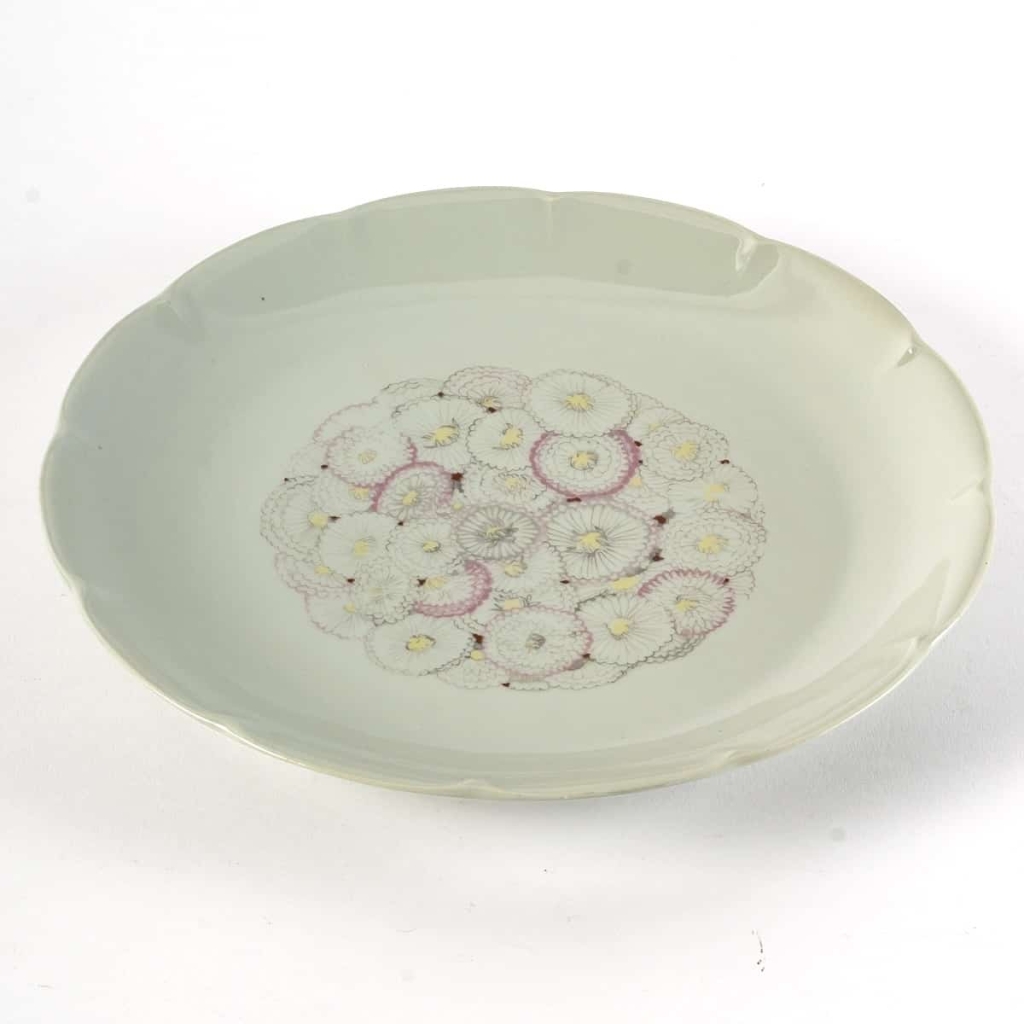 Service de Table « Pâquerettes » porcelaine céladon de Suzanne LALIQUE pour Haviland | Biron Service de Table "Pâquerettes" porcelaine céladon de Suzanne LALIQUE pour Haviland