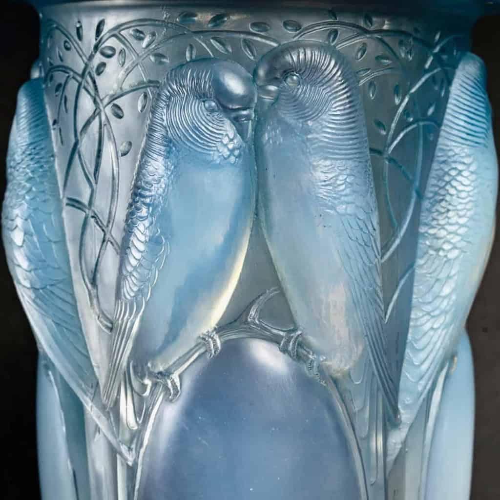 Vase « Ceylan » verre opalescent de René LALIQUE | Biron Vase "Ceylan" verre opalescent de René LALIQUE