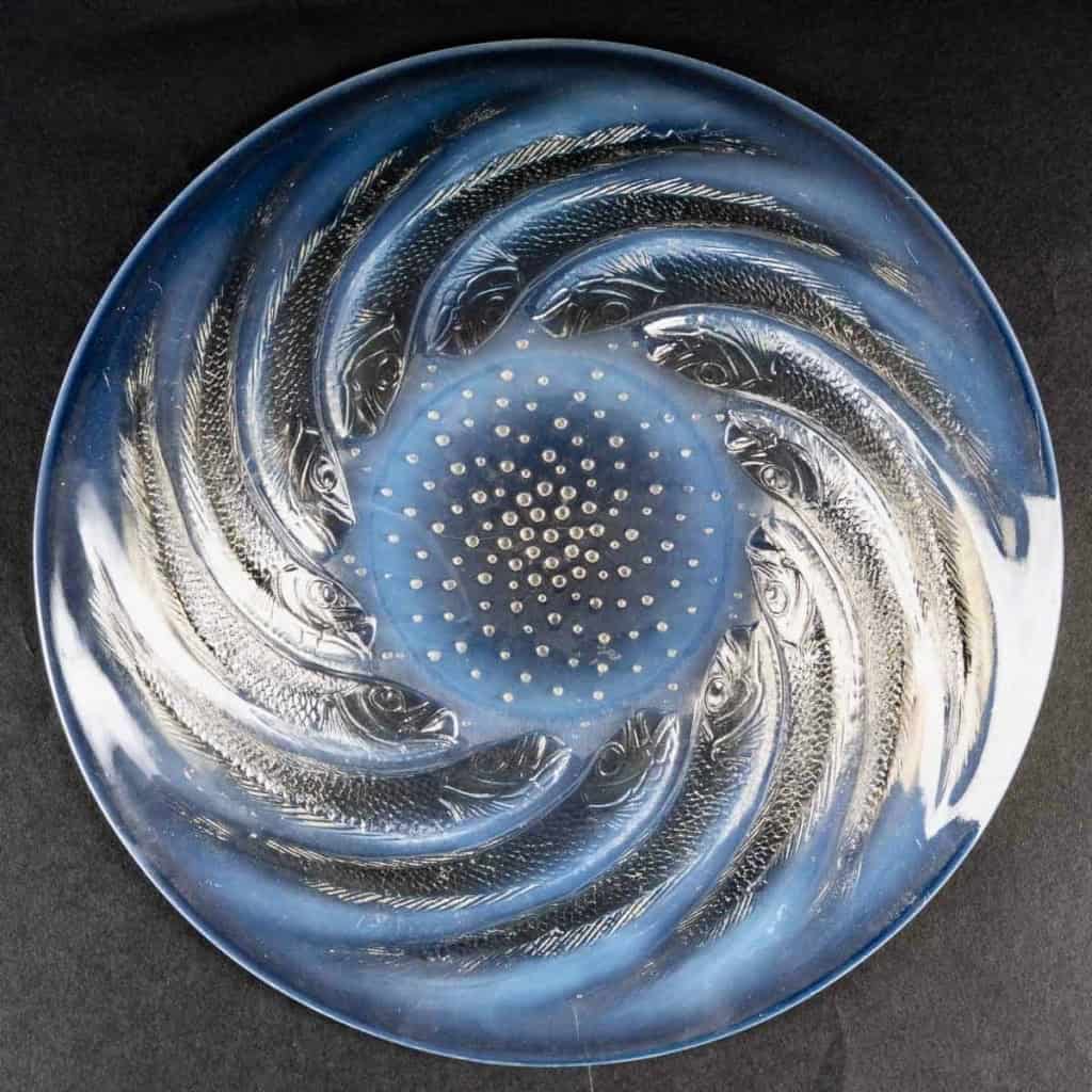 Coupe Ouverte « Poissons » verre opalescent de René LALIQUE | Biron Coupe Ouverte "Poissons" verre opalescent de René LALIQUE
