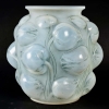 Vase « Tulipes » verre opalescent double couche patiné bleu de René LALIQUE | Biron |||||||