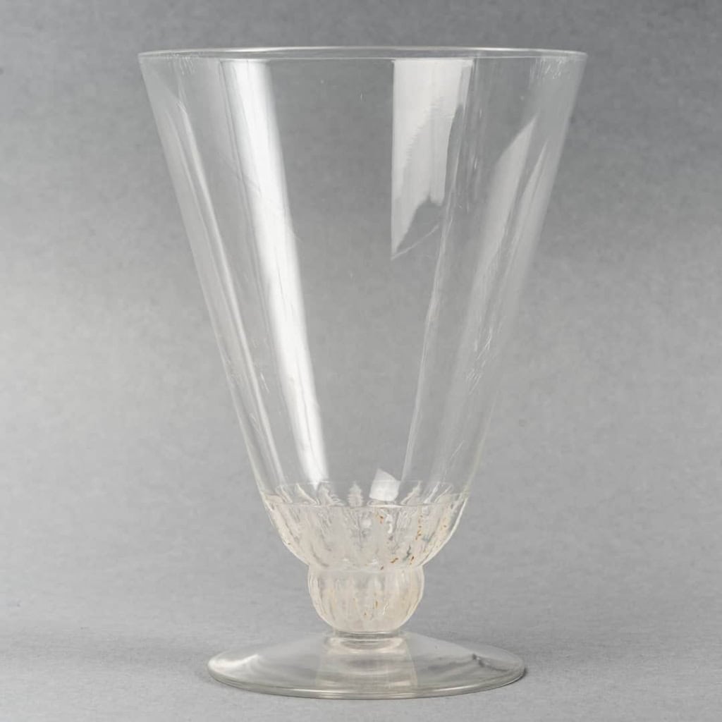 Service « Champigny » verre blanc de René LALIQUE – 37 pièces | Biron Service "Champigny" verre blanc de René LALIQUE - 37 pièces