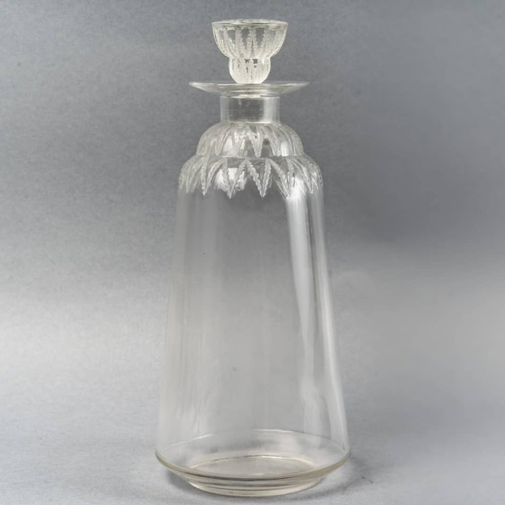 Service « Champigny » verre blanc de René LALIQUE – 37 pièces | Biron Service "Champigny" verre blanc de René LALIQUE - 37 pièces