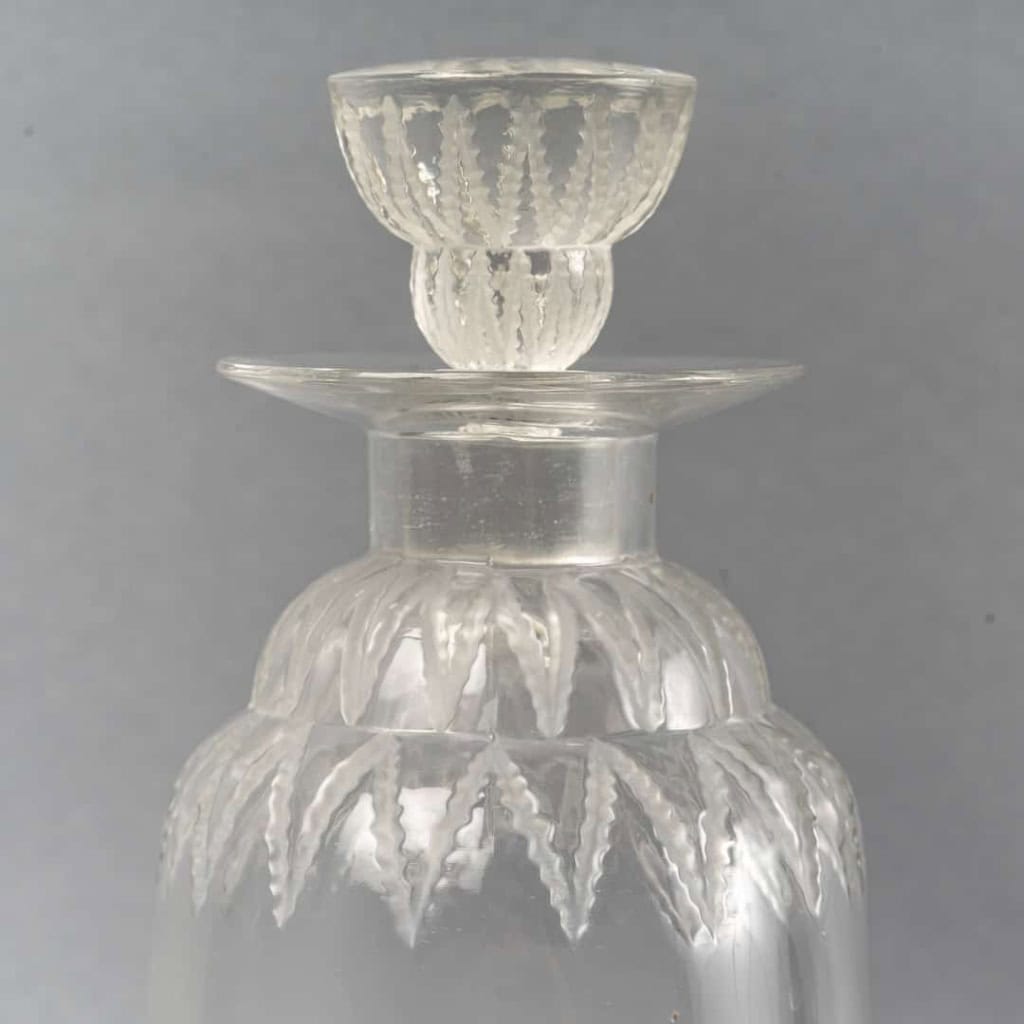 Service « Champigny » verre blanc de René LALIQUE – 37 pièces | Biron Service "Champigny" verre blanc de René LALIQUE - 37 pièces