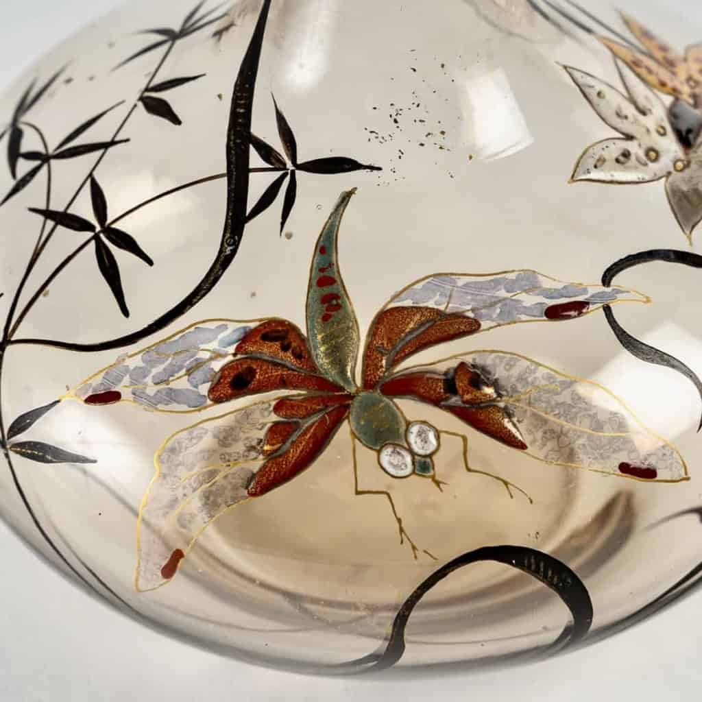 Vase « Libellule et Fleurs » verre fumé émaillé d’Emile Gallé | Biron Vase "Libellule et Fleurs" verre fumé émaillé d'Emile Gallé
