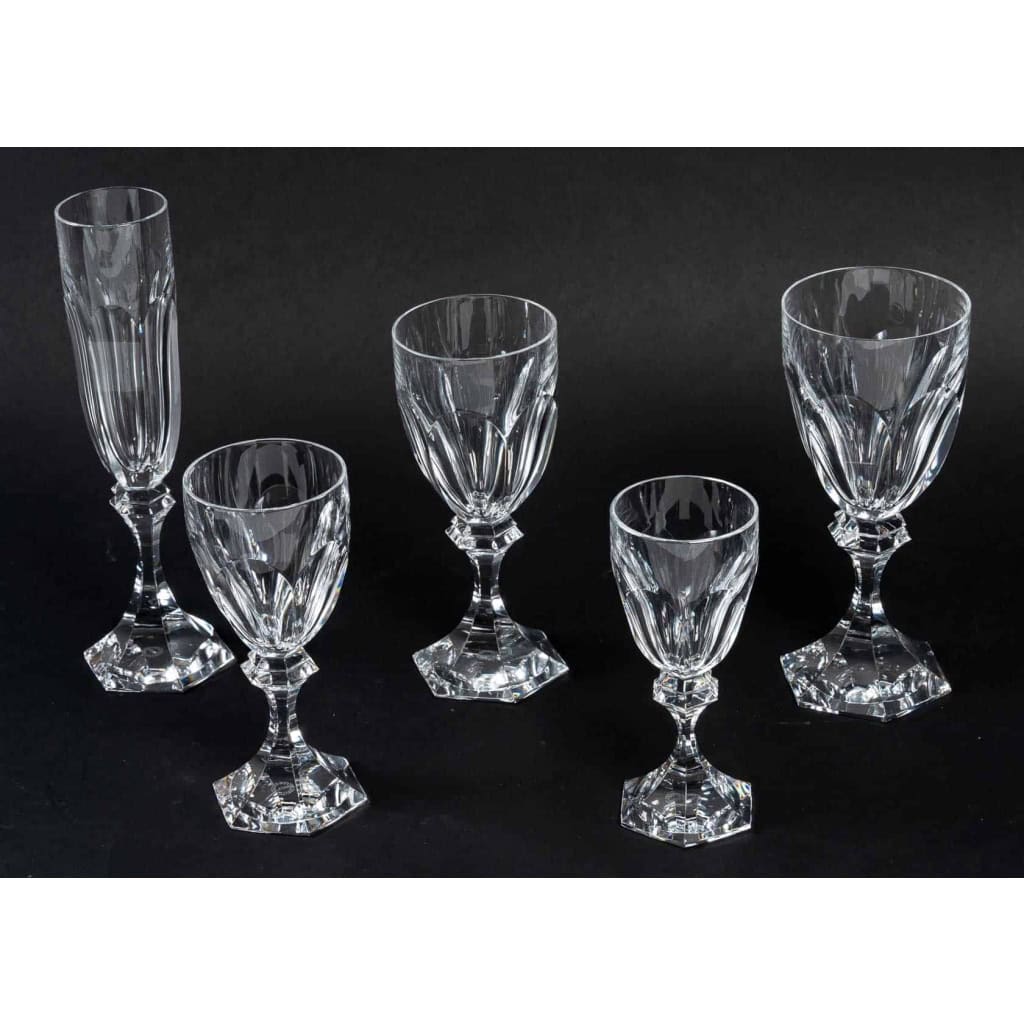 Cristallerie Saint Louis Service De Verres, Complet Pour 12 Personnes, Modèle Chambord | Biron Cristallerie Saint Louis Service De Verres, Complet Pour 12 Personnes, Modèle Chambord