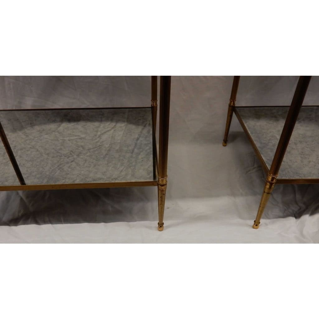 1950/70′ Paire De Bouts De Canapé Rectangulaires Maison Baguès Laiton et Bronze Plateaux Miroirs Oxydés Vieillis et Avec | Biron 1950/70′ Paire De Bouts De Canapé Rectangulaires Maison Baguès Laiton et Bronze Plateaux Miroirs Oxydés Vieillis et Avec